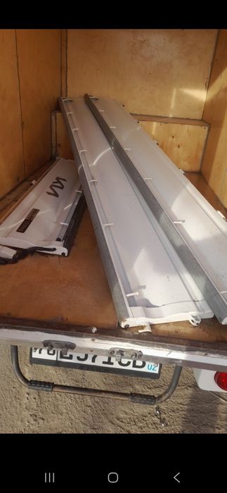 Кия бонго борт сотилади