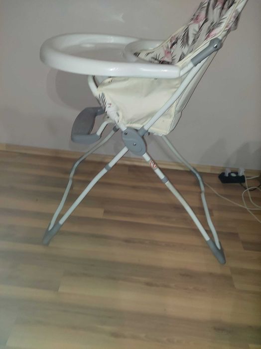 Столче за хранене