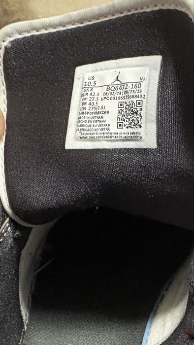 Nike Air Jordani 1 Mid