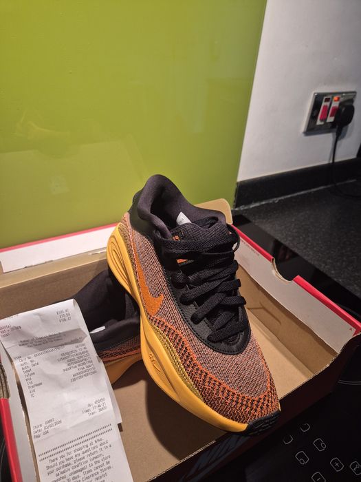 Model Nike Basketball adusi din Anglia!!!