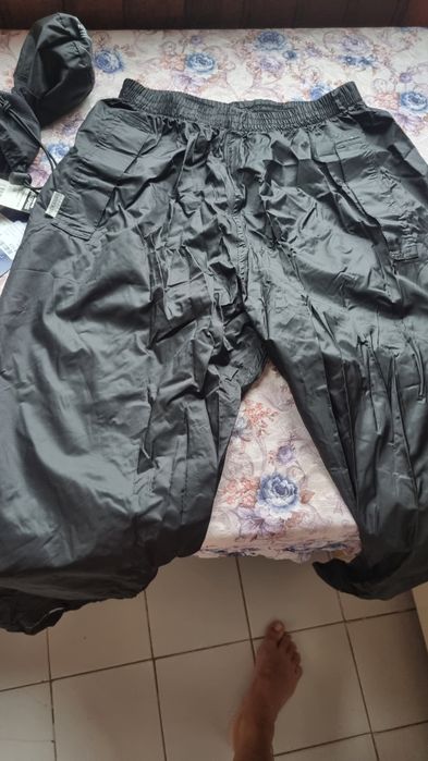 Непромокаемо черно долнище