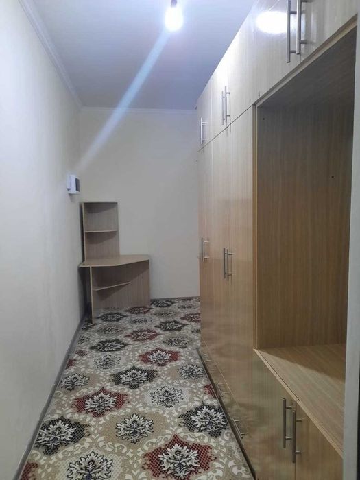 Qarshi Sitydan uy ijaraga beriladi.Uzoq muddatga beriladi. qarshida