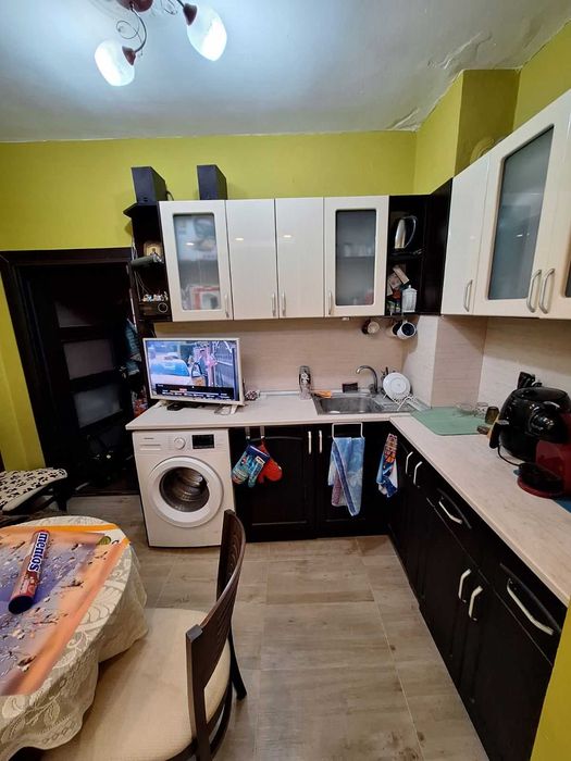 Продава се Тристаен апартамент в Варна, Базар Левски - 68 кв.м за 2059 €/кв.м - Снимка #1