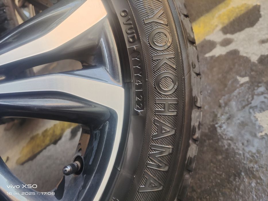 Диски и шины. Diska Balon Honda Crider 215/55/16 YOKOHAMA Radnoy balon