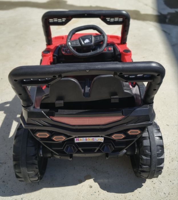 Masinuta electrica pentru copii Nichiduta 12V Off Road Race Red cu telecomanda 2.4G,faruri cu lumini LED, sunete,muzica