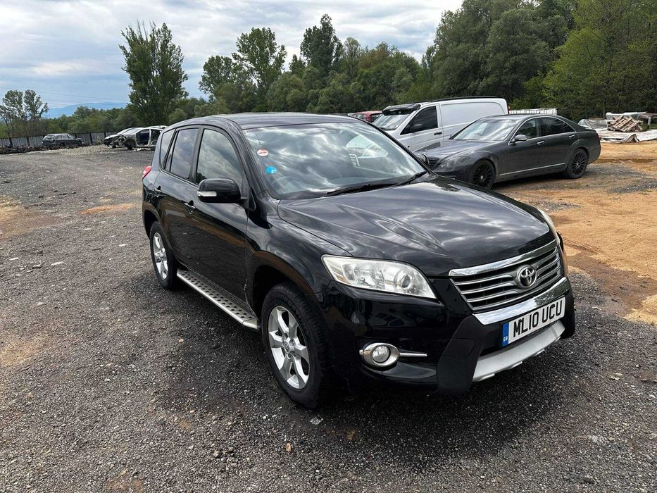 Продава се на части Toyota RAV4 2.2 D-4D 150 к.с. 4x4 - 2010 г.