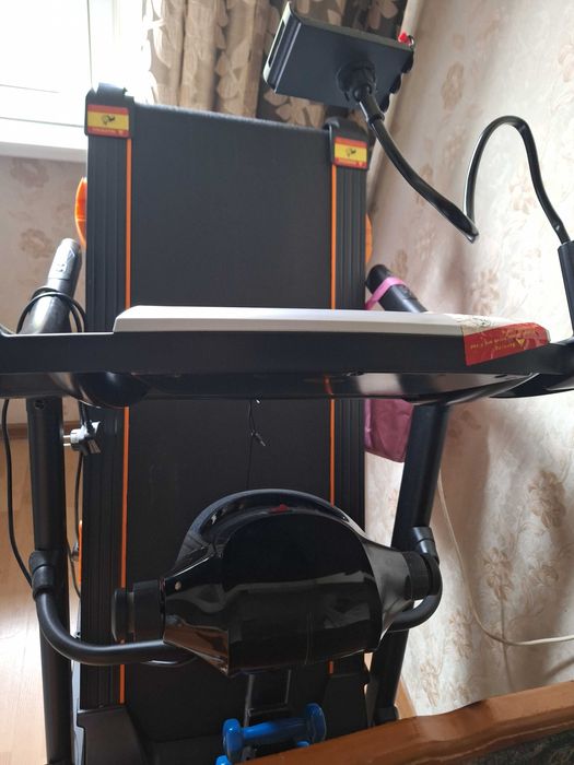 Беговая дорожка, в отличном состоянии