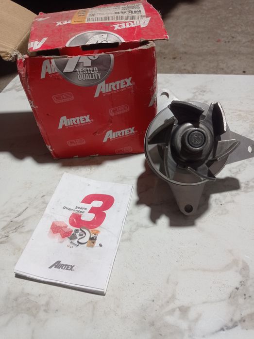 Водяной насос на форд