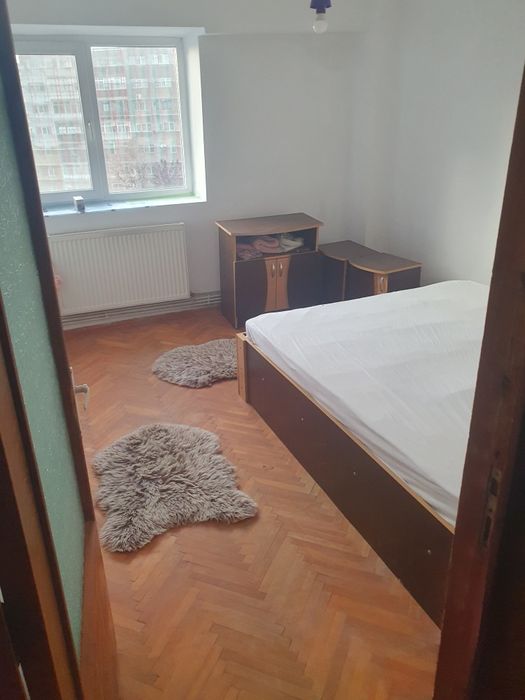 Apartament o camera in blocul armatei