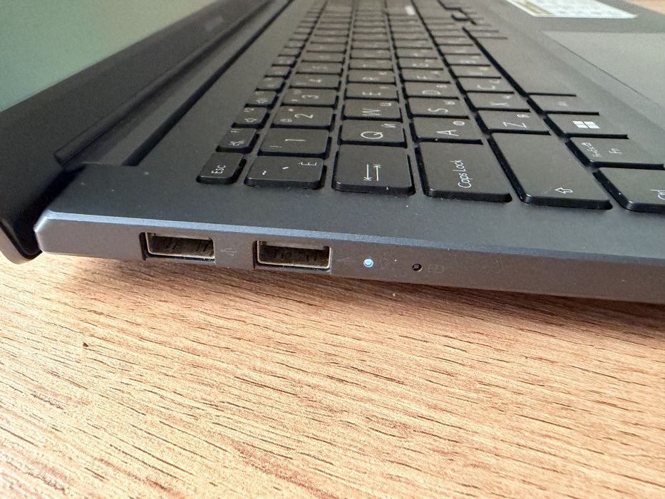 Ноутбук asus vivibook oled 120