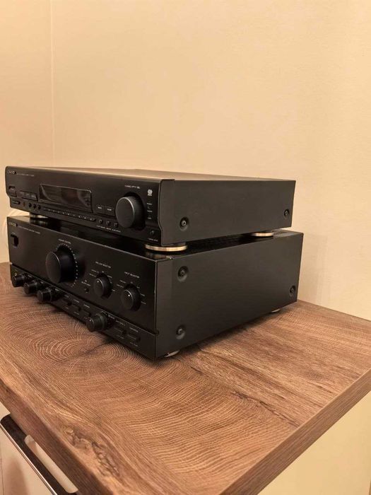 Kenwood KA-5020  (2 x 145 W)
