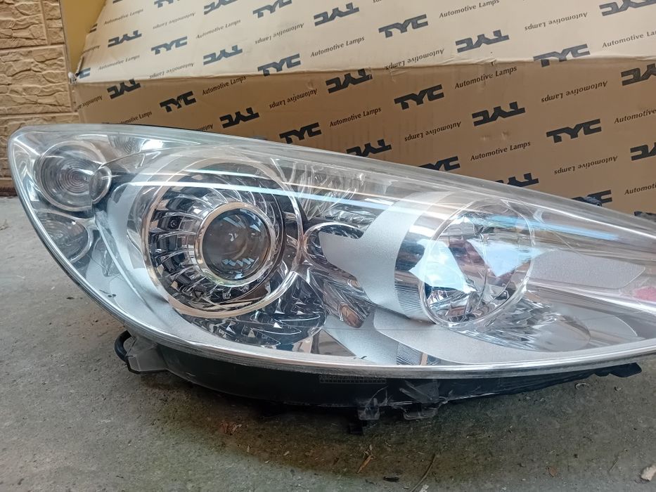 Set faruri cu lupe peugeot 308(2011-2016)