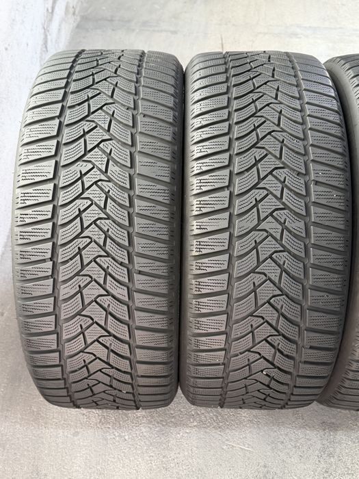 235/45/18 Goodyear 3Броя: 170€ 6мм