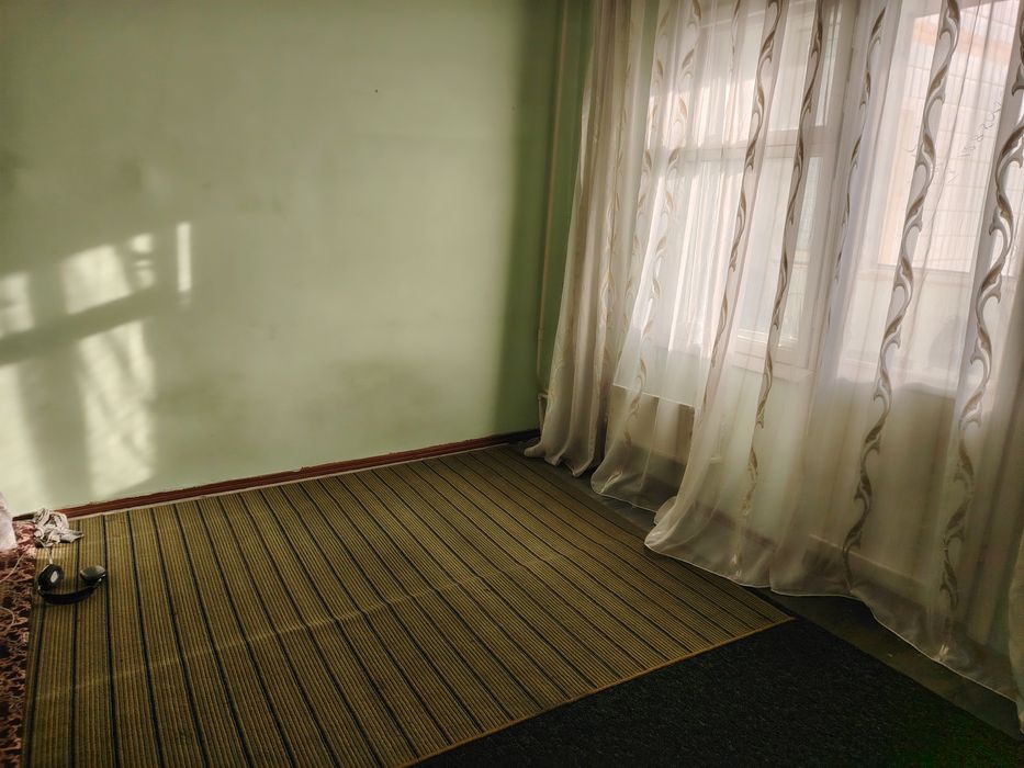 Kvartira yaxshi toza tinch