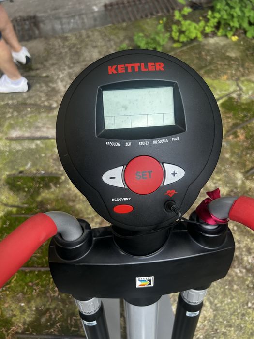 Stepper Montana Kettler Negru-rosu 1