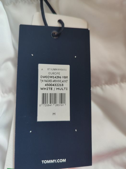 Яке Tommy Jeans   .