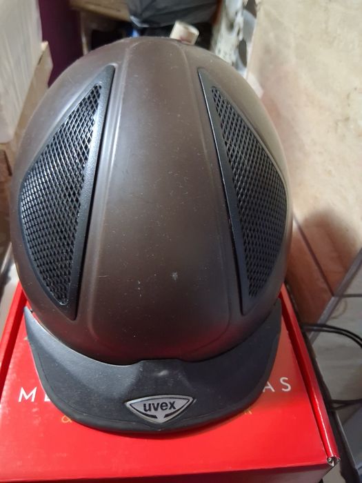 Casca echitatie Uvex mărime 52-57