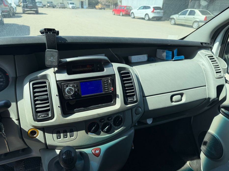 OPEL VIVARO 2.0 CDTI | Dubă marfă | Întreținută | Preț negociabil