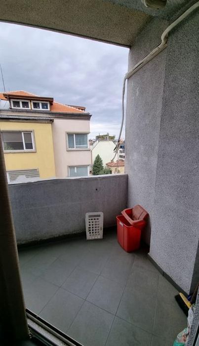 Дава се под наем Тристаен апартамент в София, Докторски паметник - 125 кв.м за 1370 € - Снимка #11