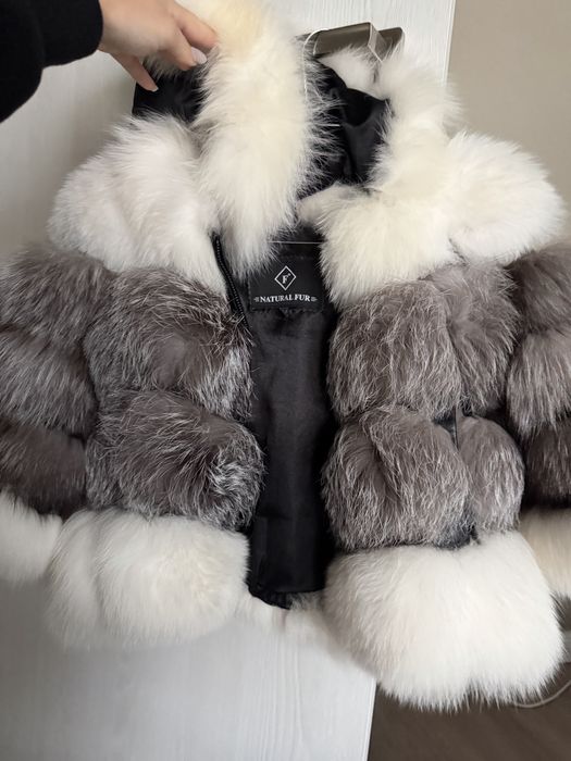 Haina  blana naturala noua cu gluga