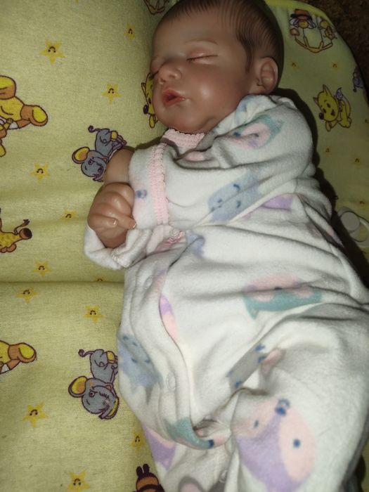 Кукла Реборн сплюшка.