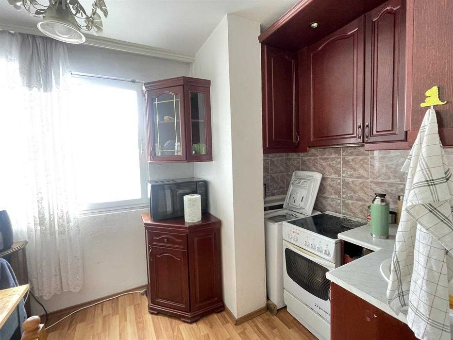 Продава се Тристаен апартамент в Габрово, Център - 88 кв.м за 736 €/кв.м - Снимка #3