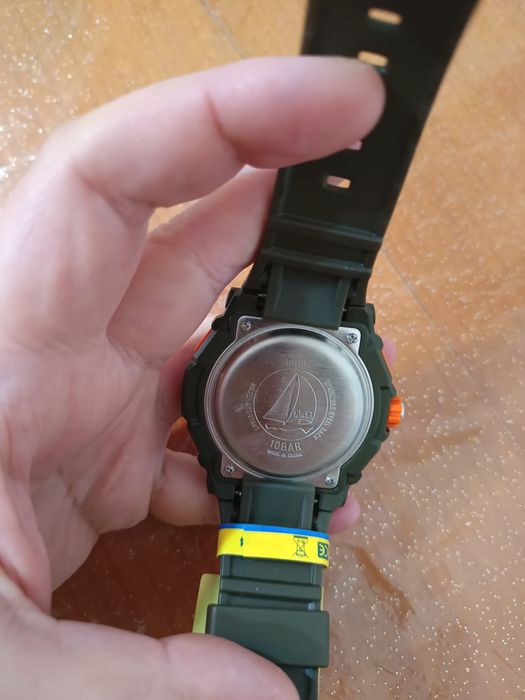 Ceas Q &Q Wather resistent