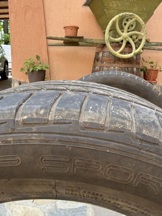 Vand 2 cauciucuri Dunlop Vara 225 60 r17