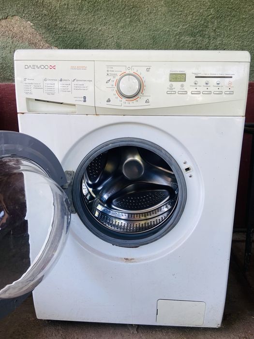 Продам стиральную машину