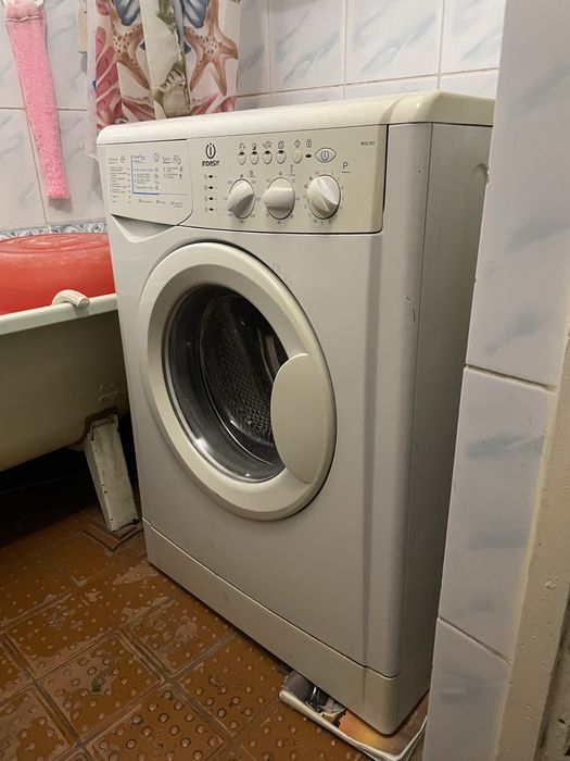 Стиральная машина Indesit