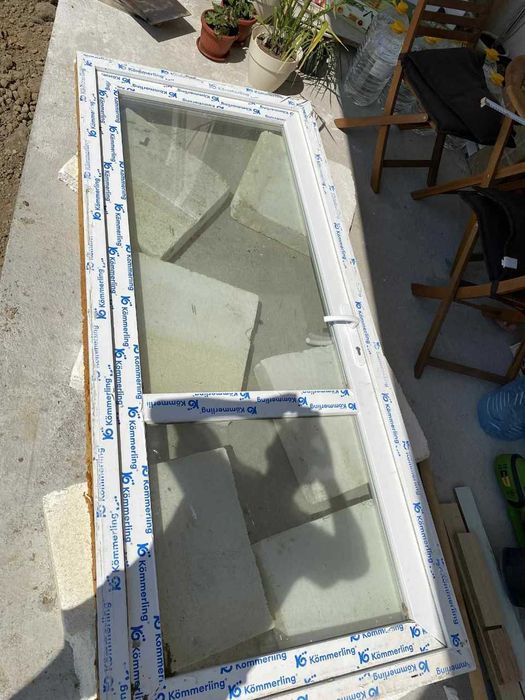 Качествена PVC входна врата - втора употреба - като НОВА!