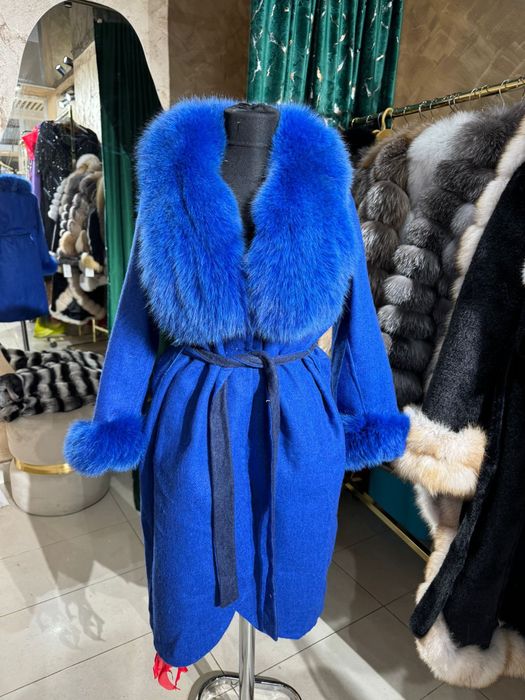 Vand Palton din lana Alpaca cu vulpe 799 lei