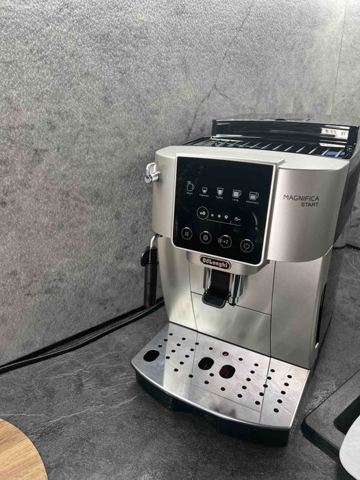 DeLonghi Кофемашина ECAM220.30.SB | Гарантия + доставка