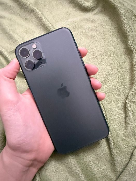 iPhone 11 pro буу
