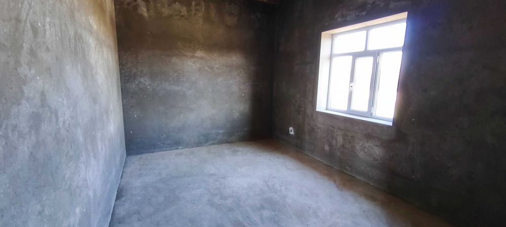 Уй сотилади Сирдаре тумани ЖБИ томонда