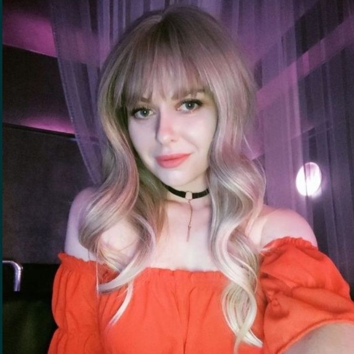 Продам парик (см фото)