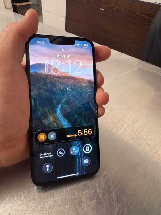 Продам Айфон 13 128гб