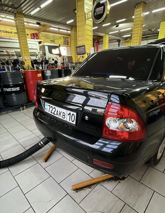 Продам бампер приора 1 состояние отличное