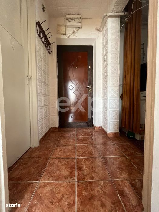 Vanzare 2 camere central etaj 3 mobilat+utilat Gaesti