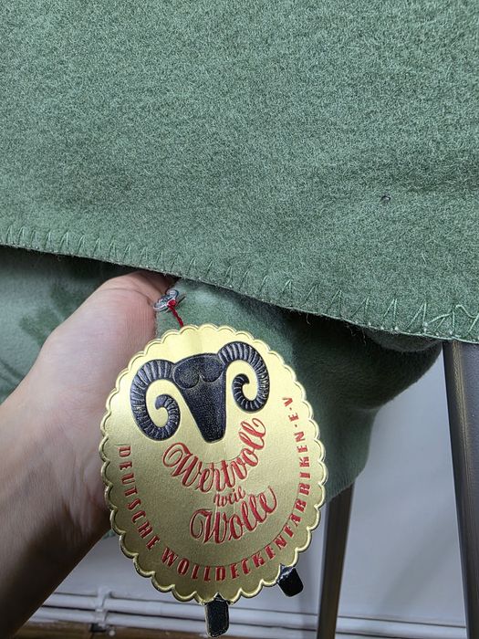 Patura germana din lana pura