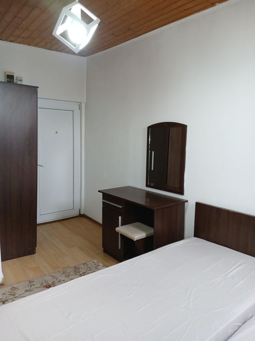 Particular închiriez garsoniera centru