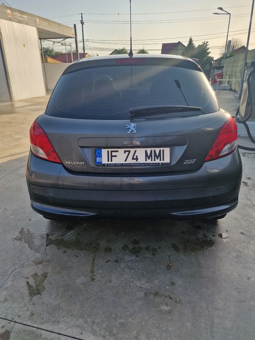 Peugeot 207 1.4 benzina