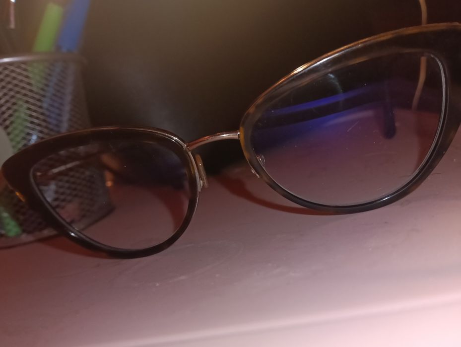 Vând rama TomFord original