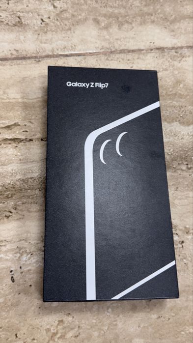 Samsung Z Flip 7 256gb jetblack
