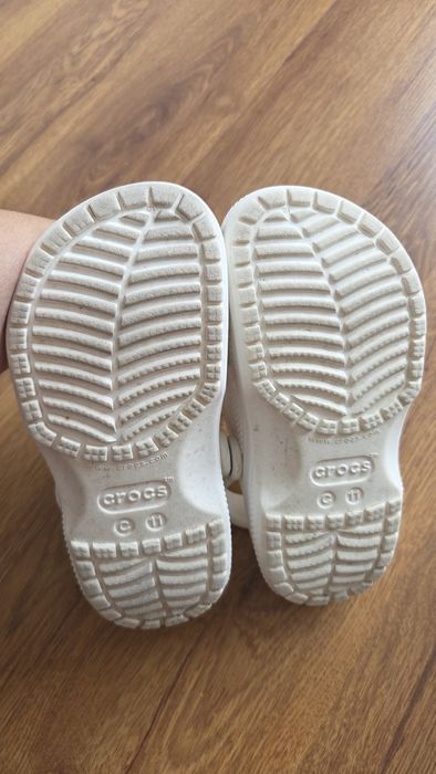 Papuci Crocs  C11