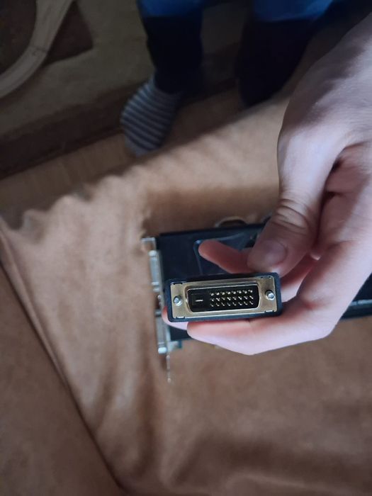 Placă vide amd  hd 4870 ,amd athlon 2,placă de bază soket AM3