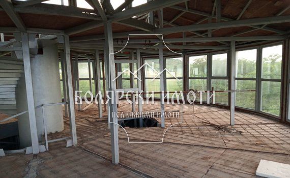 Продава се Къща в Горна Оряховица - 256 кв.м за 1368 €/кв.м - Снимка #10