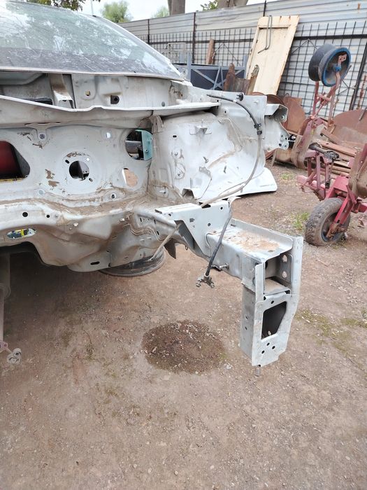 Koblt eshiklari sotiladi