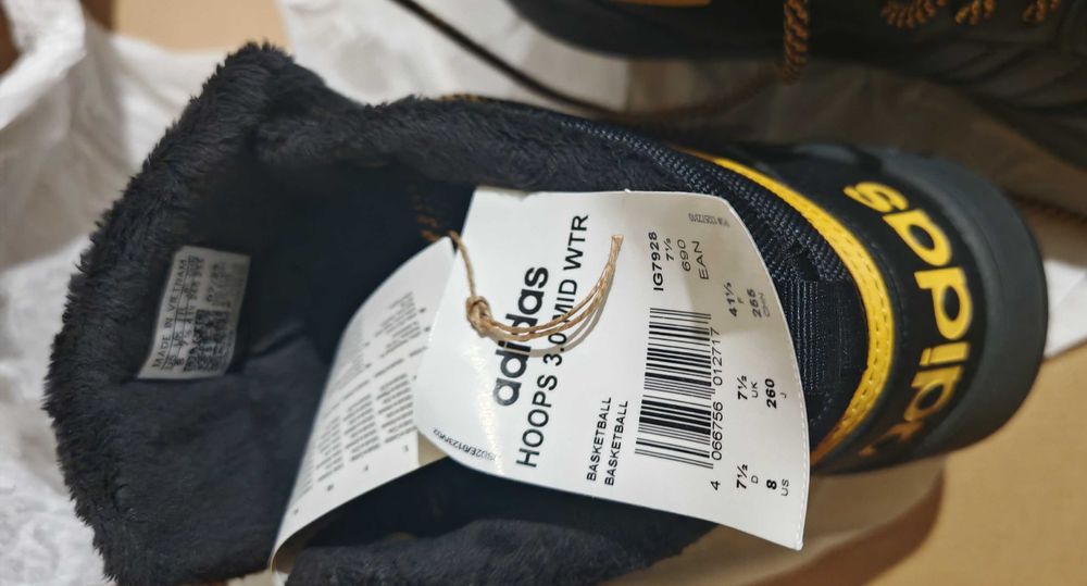 adidas Hoops 3.0 Mid Winter 41 номер