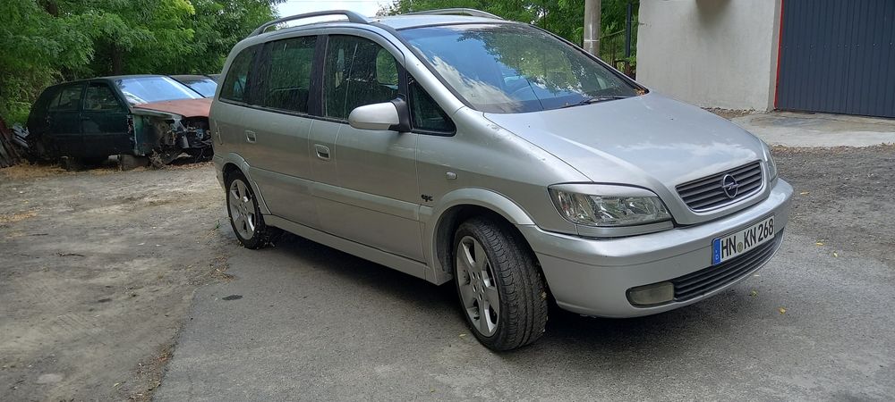 Опел зафира на части опц